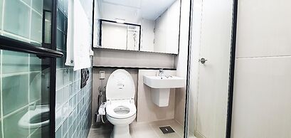 The November Stay In Landmark