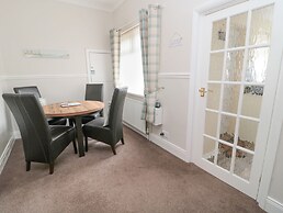 Sandy Toes Cottage