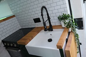 Superb 4 Berth Campervan With Kingsize bed