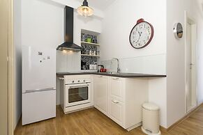 Classy Apartment w Terrace in the Heart of Split