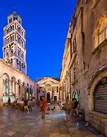 Classy Apartment w Terrace in the Heart of Split