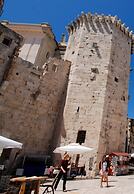 Classy Apartment w Terrace in the Heart of Split