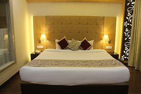 Ramada by Wyndham Varanasi Katesar