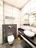 Goroomgo Royal Crown Puri