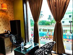 Goroomgo Royal Crown Puri