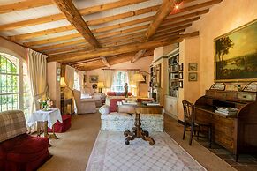 Villa la Corte by Mmega