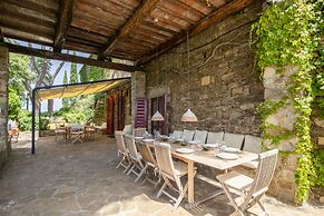 Villa la Corte by Mmega