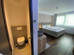 Hotel B4