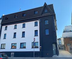 Hotel B4
