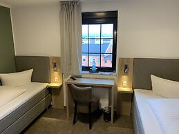 Hotel B4