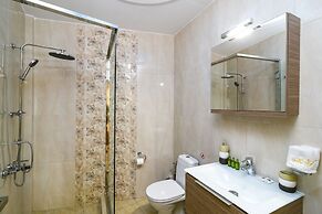 Suite Home Santorini