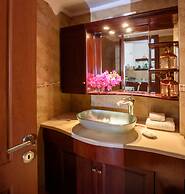 Suite Home Santorini