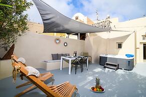 Suite Home Santorini