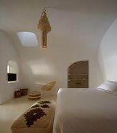 Suite Home Santorini