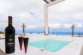 Suite Home Santorini