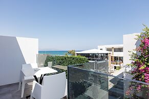 Golden Bay Boutique Hotel & Bungalows