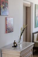 Golden Bay Boutique Hotel & Bungalows