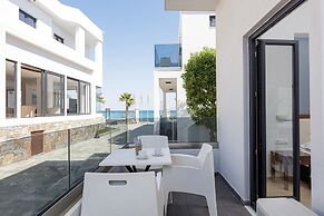 Golden Bay Boutique Hotel & Bungalows