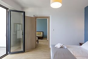 Golden Bay Boutique Hotel & Bungalows