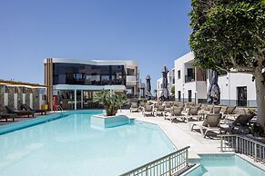 Golden Bay Boutique Hotel & Bungalows