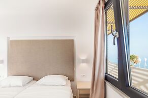 Golden Bay Boutique Hotel & Bungalows