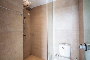 Golden Bay Boutique Hotel & Bungalows