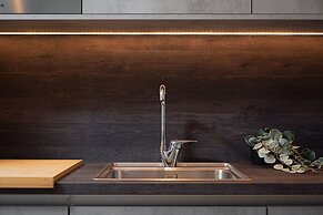 Athenian Stylish Living