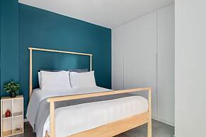 Athenian Stylish Living