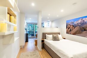 Modern Hotel-Style Studio - Timber Creek Lodge #210 by RedAwning Save 