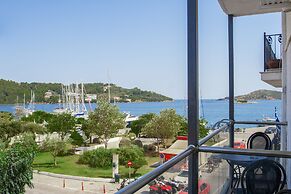 MR P. Boutique Residence