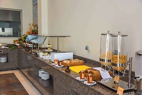 Golden Tulip Zanzibar Airport