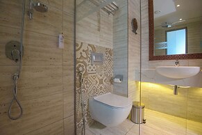 Golden Tulip Zanzibar Airport