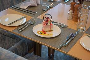 Golden Tulip Zanzibar Airport