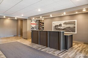 Ramada by Wyndham St. Paul AB