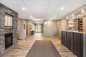 Ramada by Wyndham St. Paul AB