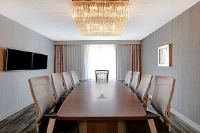 THE Landing Hotel & Conference Center