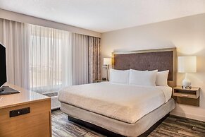 Ramada by Wyndham St. Paul AB
