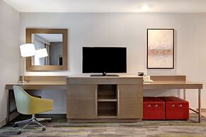 THE Landing Hotel & Conference Center