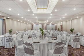Ramada by Wyndham St. Paul AB