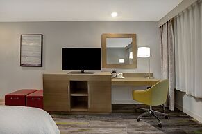 THE Landing Hotel & Conference Center