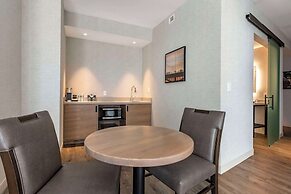 Cambria Hotel Austin Airport