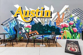 Cambria Hotel Austin Airport