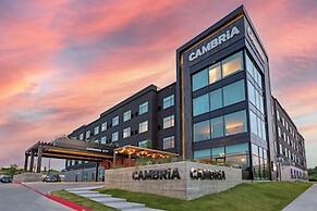 Cambria Hotel Austin Airport