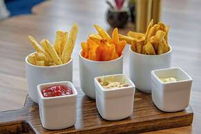 Cambria Hotel Austin Airport