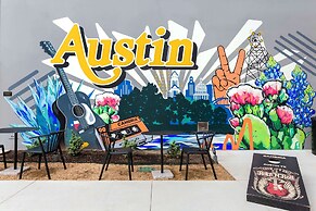 Cambria Hotel Austin Airport