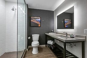 Cambria Hotel Austin Airport