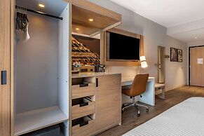 Cambria Hotel Austin Airport