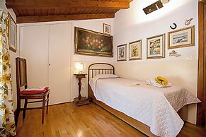 Residenza Rocca del Lago 3