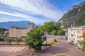 Residenza Rocca del Lago 3