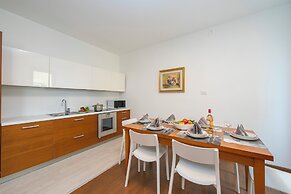 Residenza Rocca del Lago 3